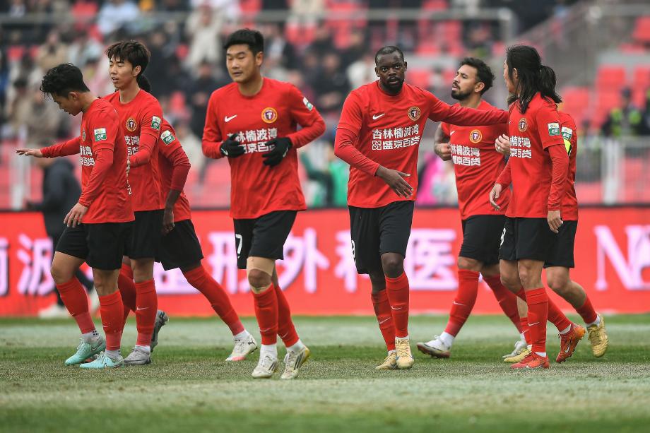 开云登录入口-中超-主场三球完胜天津津门虎 辽宁铁人赛季首胜
