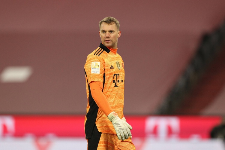 开云登录入口-卡恩盛赞诺伊尔：即使在40岁的年纪，他依然能奉献世界级的表现